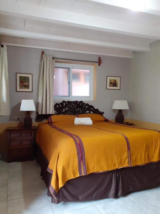 Hotel Utz Jay Panajachel Esterno foto