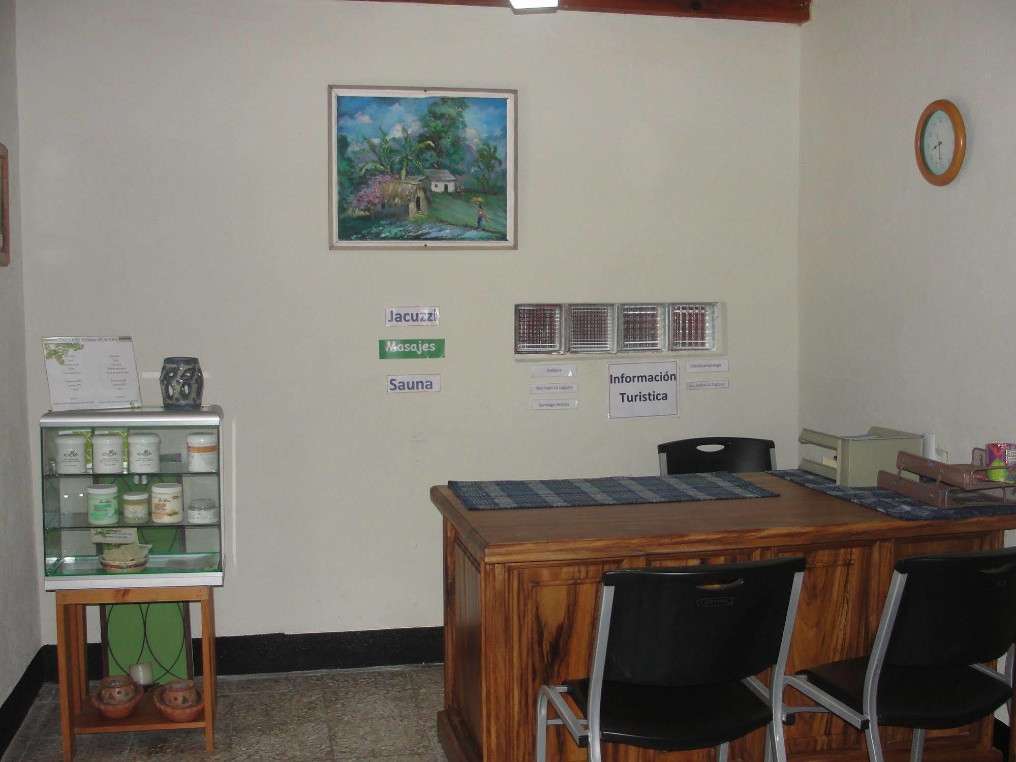Hotel Utz Jay Panajachel Esterno foto